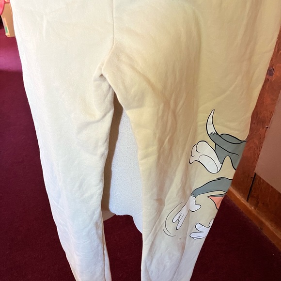 Tom and Jerry Sweatpants Size Large - Picture 7 of 9